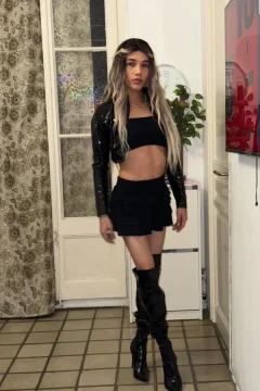 Miniatura de Emi