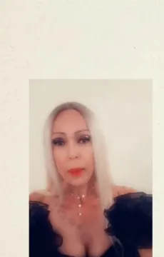 Miniatura de Alessandra evans 