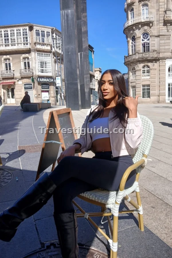 Imagen de Preciosa larissa  - 2