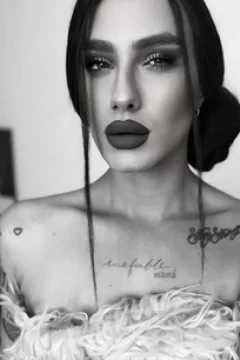 Paula